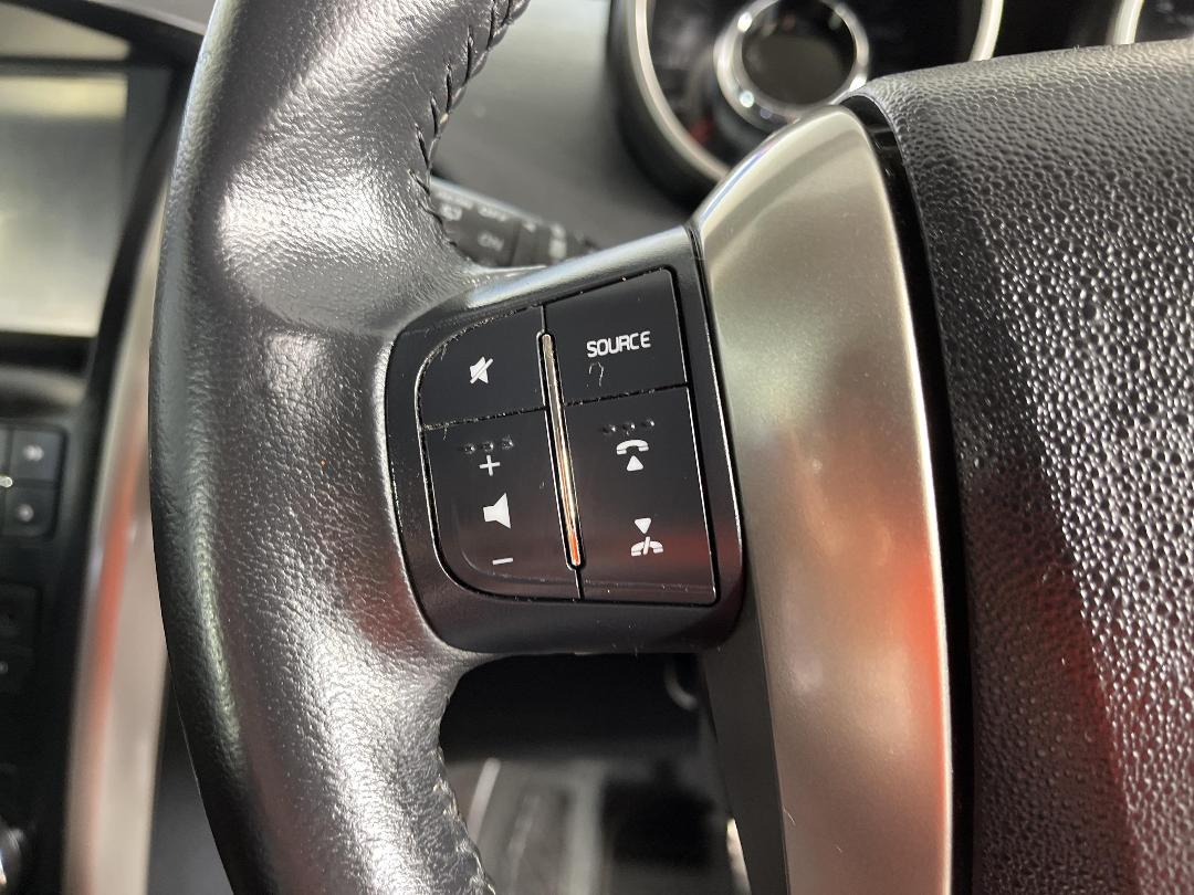 Photo '24' of Mahindra XUV Photo '24' of Mahindra XUV