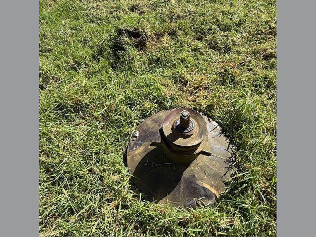 Photo '14' of Maxam 3300 Mower