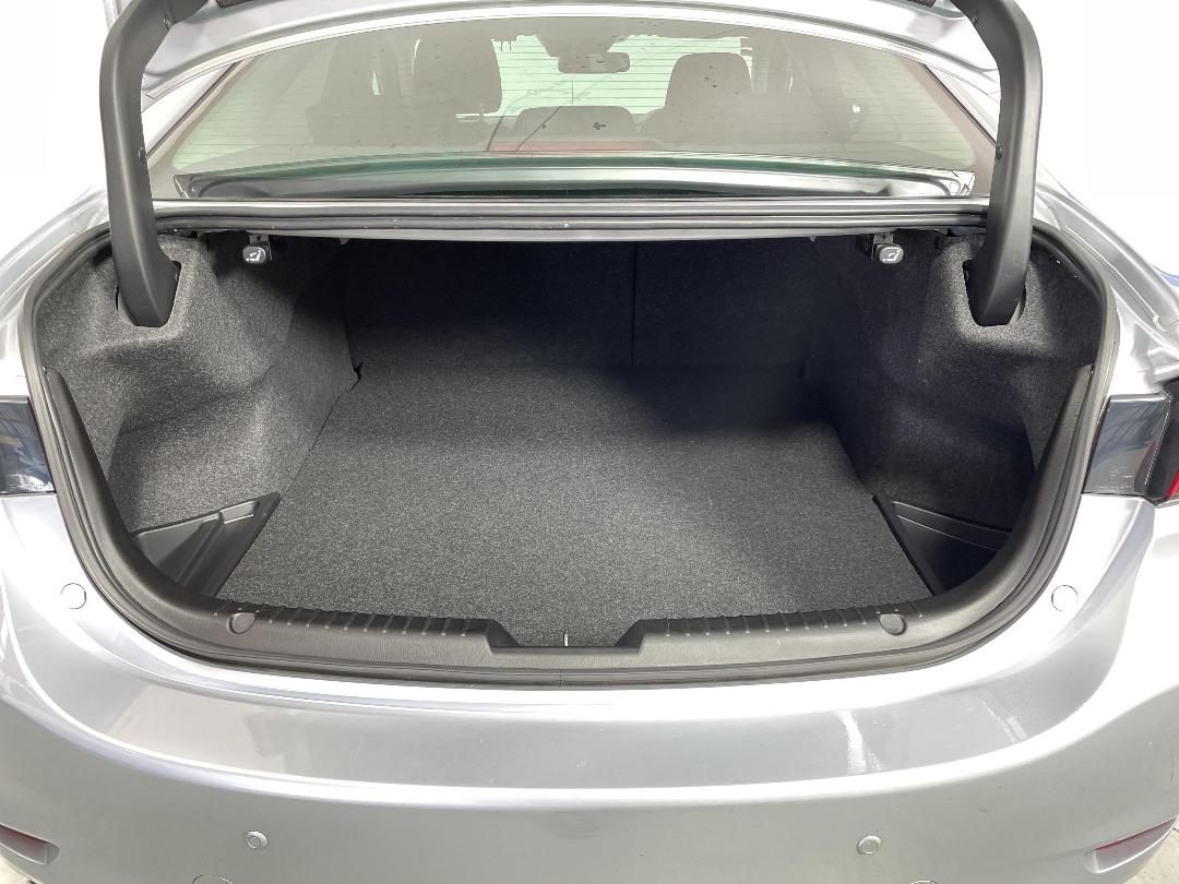 Photo '14' of Mazda 6