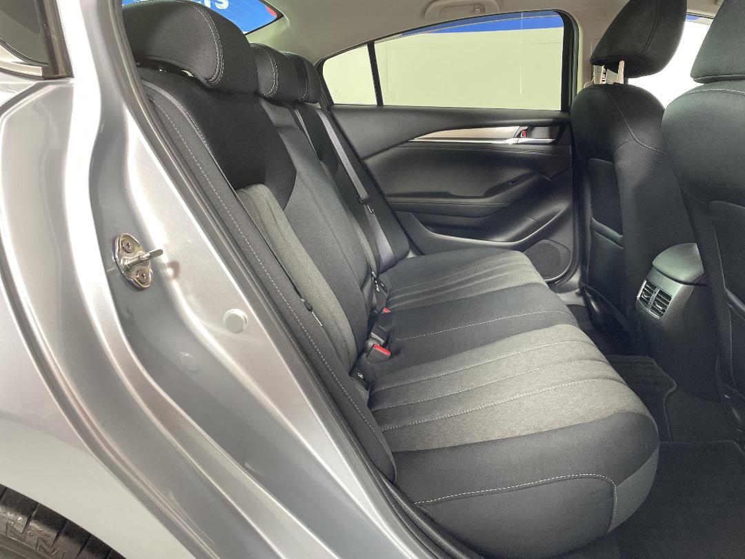 Photo '20' of Mazda 6