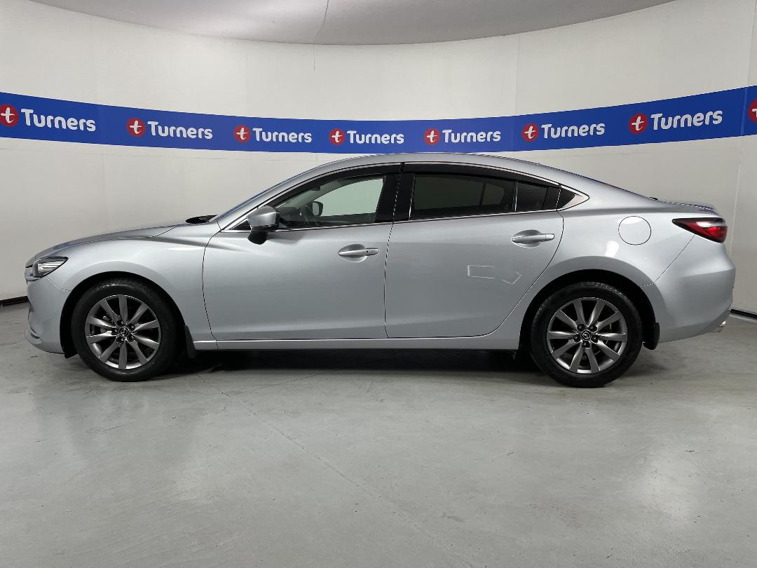 Photo '24' of Mazda 6