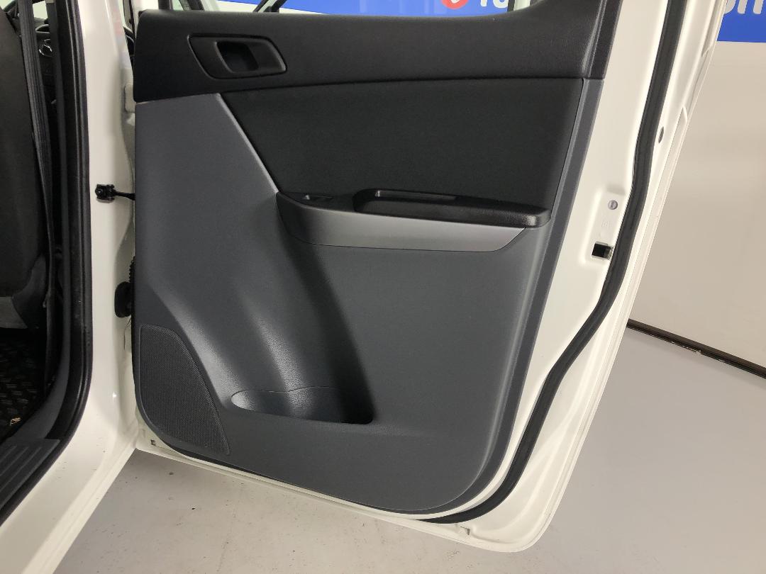 Photo '19' of Mazda Bt-50 Photo '19' of Mazda Bt-50