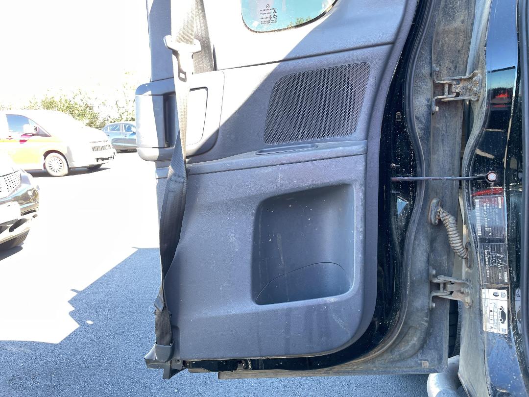 Photo '16' of Mazda Bt-50 GSX F/C C/C