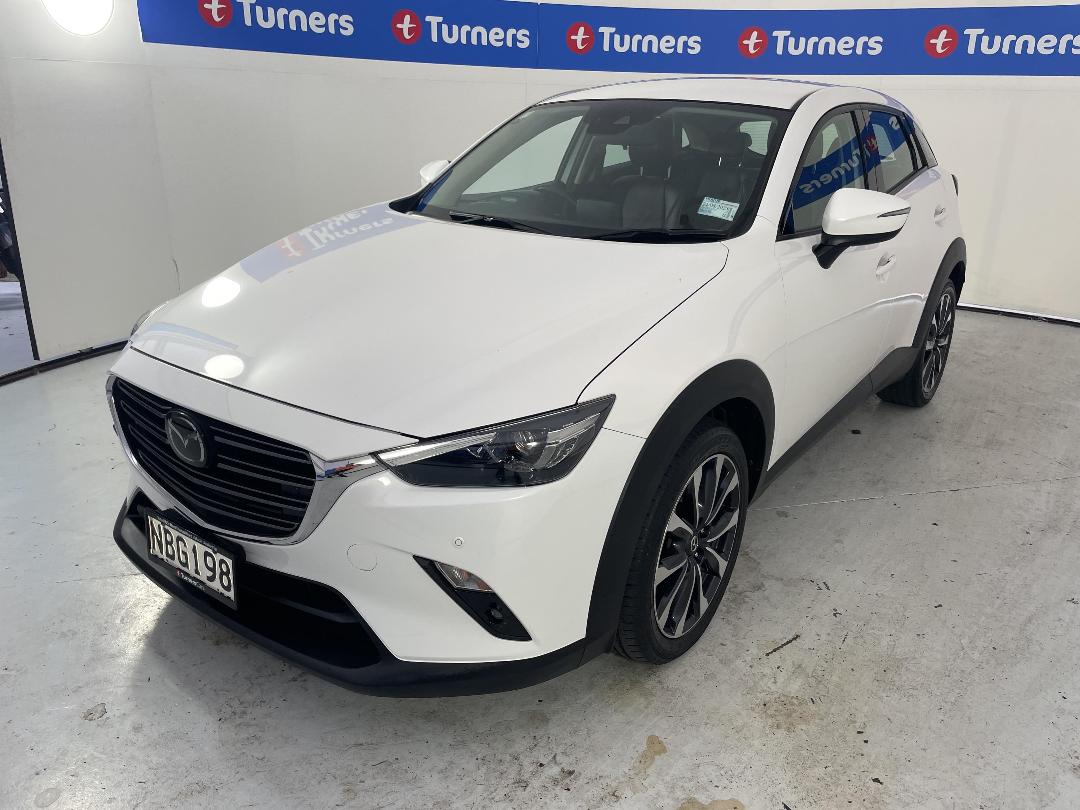 Photo '4' of Mazda CX-3 Photo '4' of Mazda CX-3