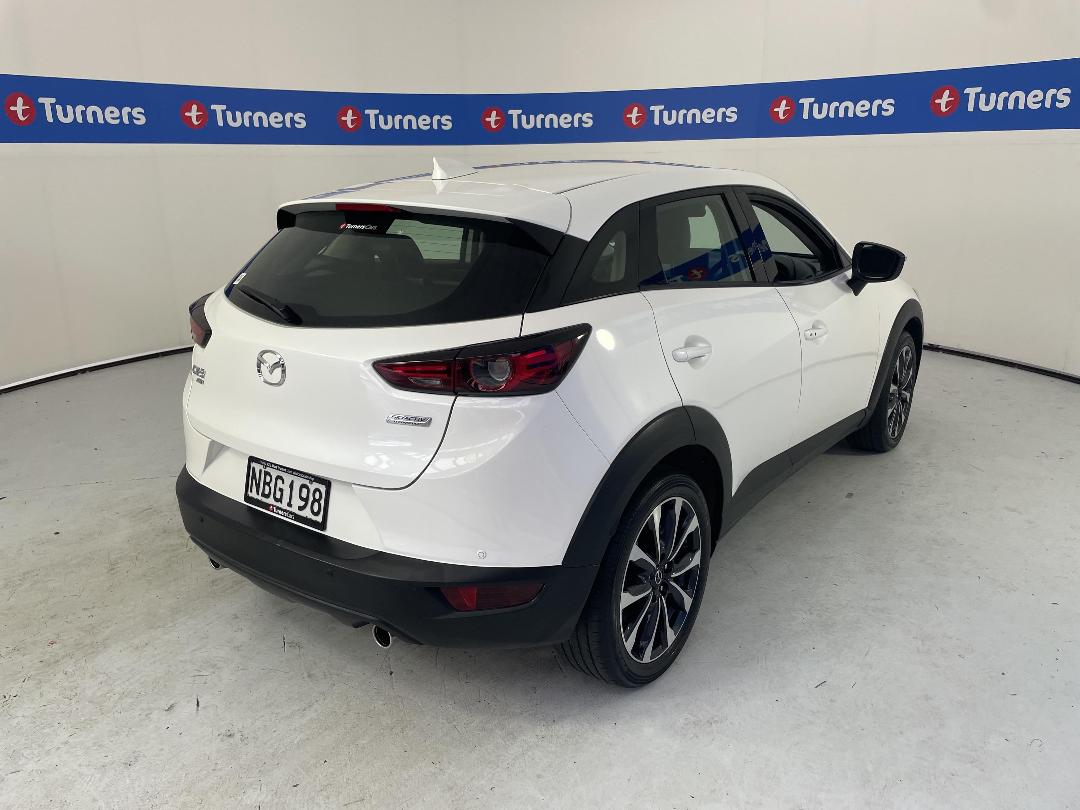 Photo '7' of Mazda CX-3 Photo '7' of Mazda CX-3