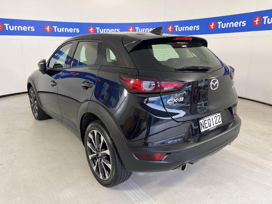 Photo '5' of Mazda CX-3