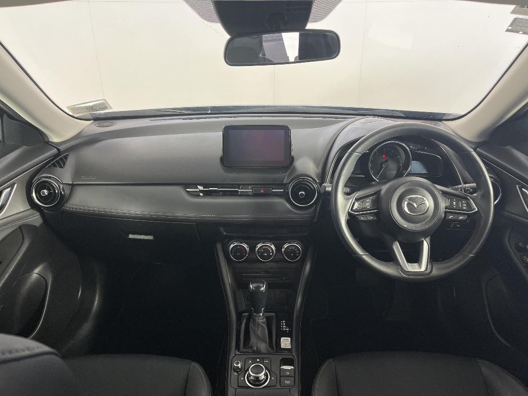 Photo '17' of Mazda CX-3