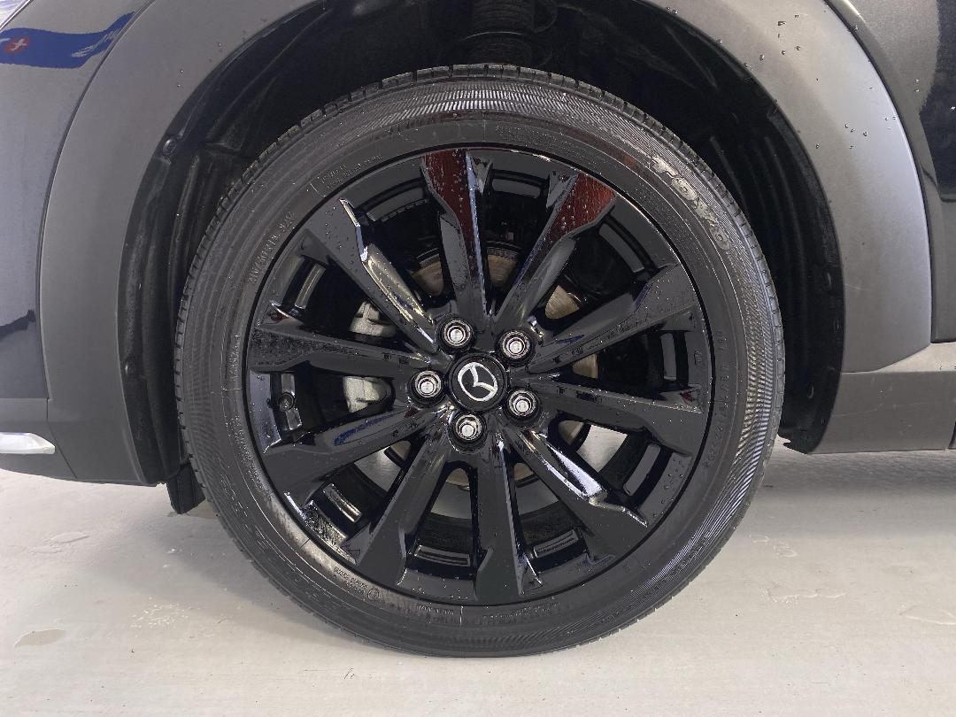 Photo '10' of Mazda CX-3