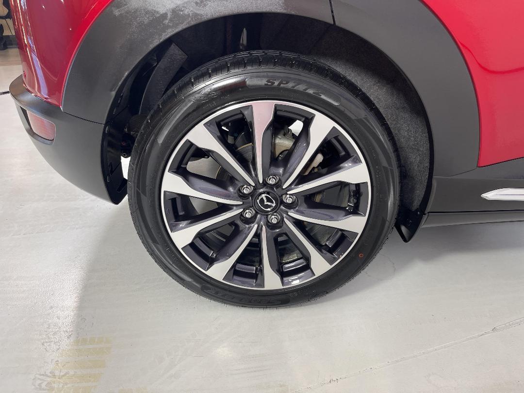 Photo '12' of Mazda CX-3