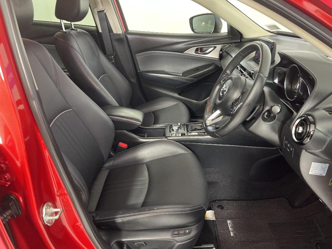 Photo '16' of Mazda CX-3