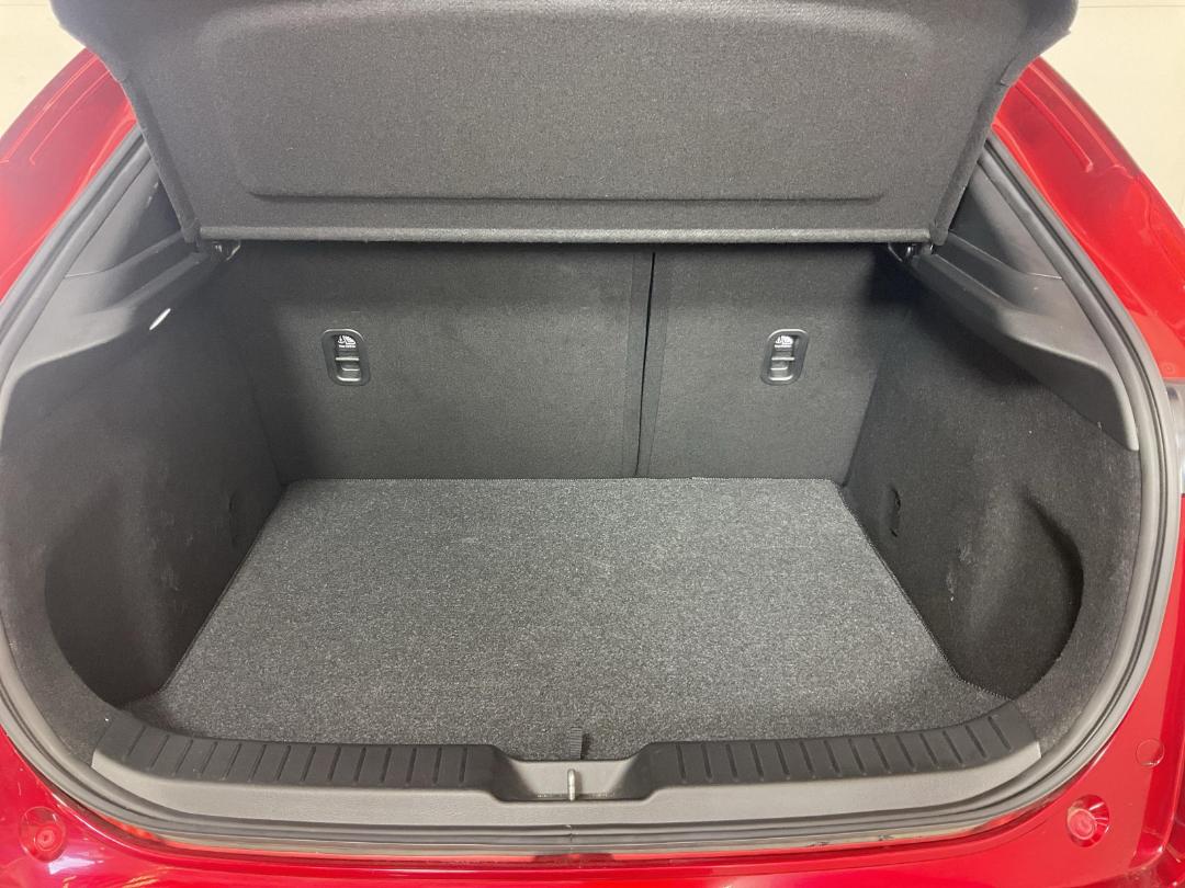 Photo '14' of Mazda CX-30 Photo '14' of Mazda CX-30