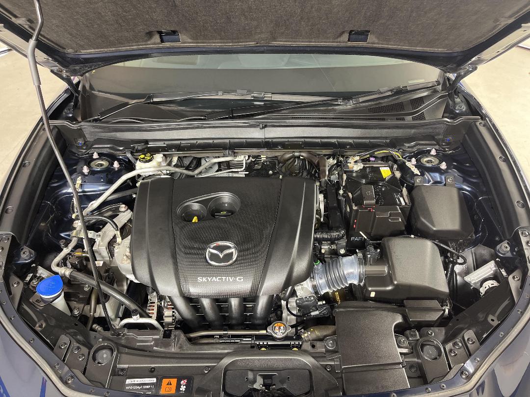 Photo '13' of Mazda CX-30