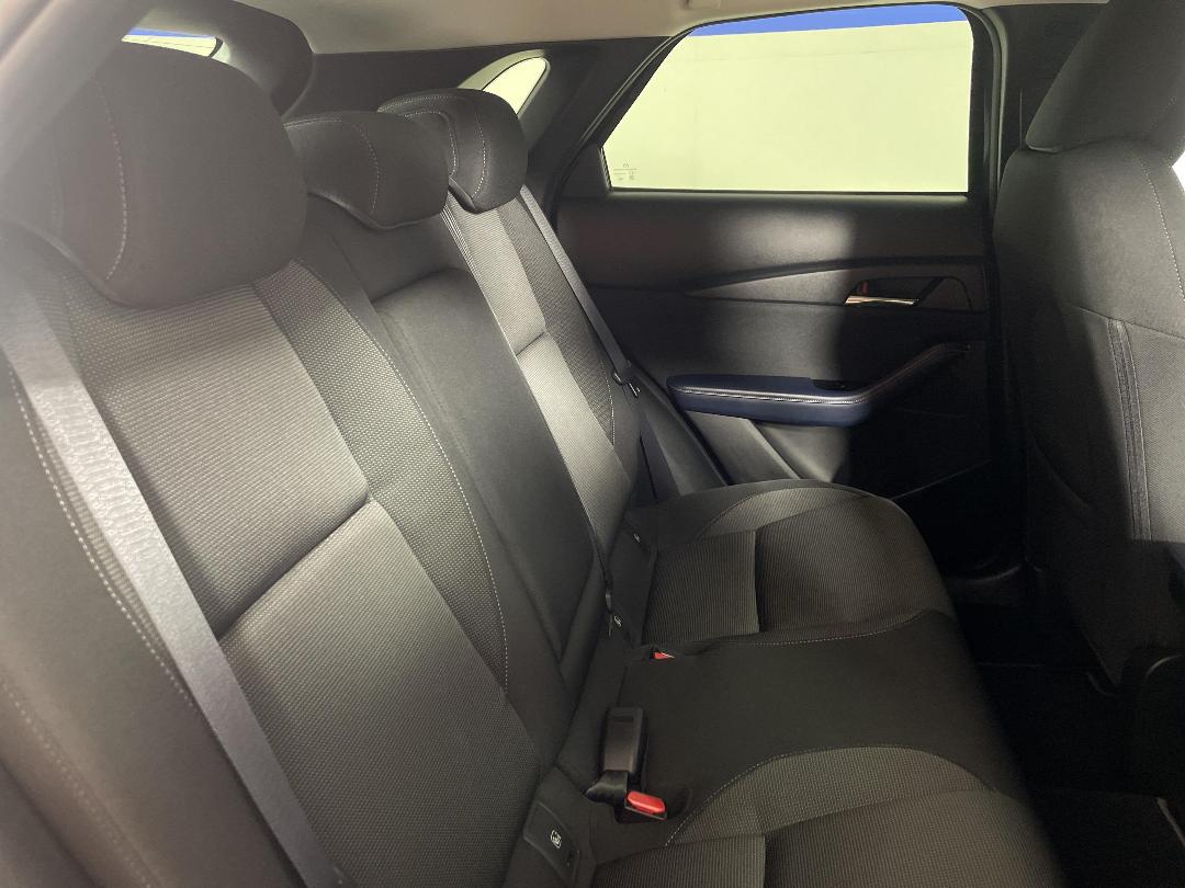 Photo '20' of Mazda CX-30