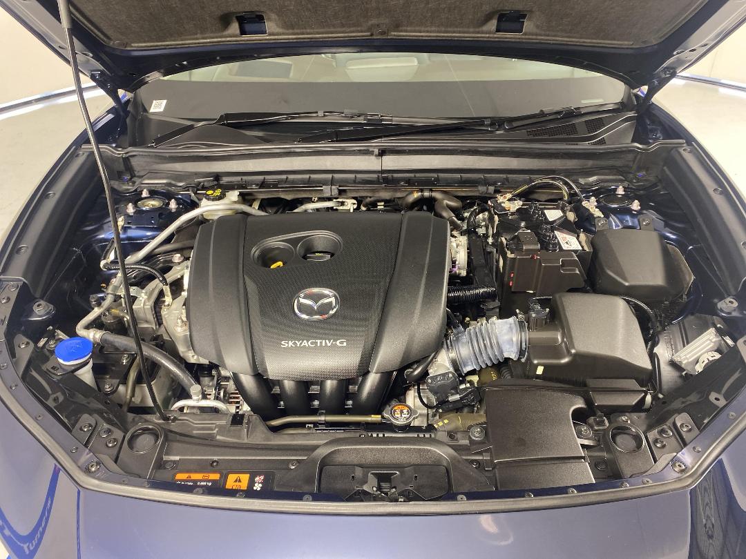 Photo '13' of Mazda CX-30