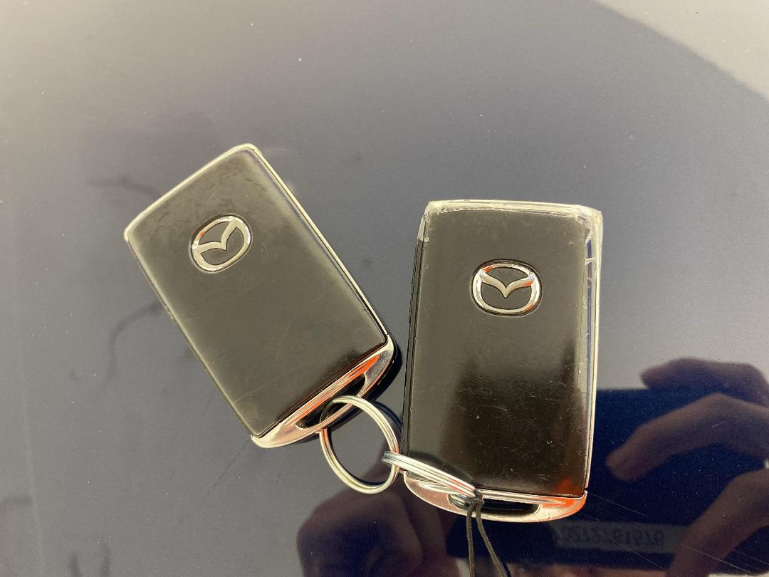 Photo '22' of Mazda CX-30