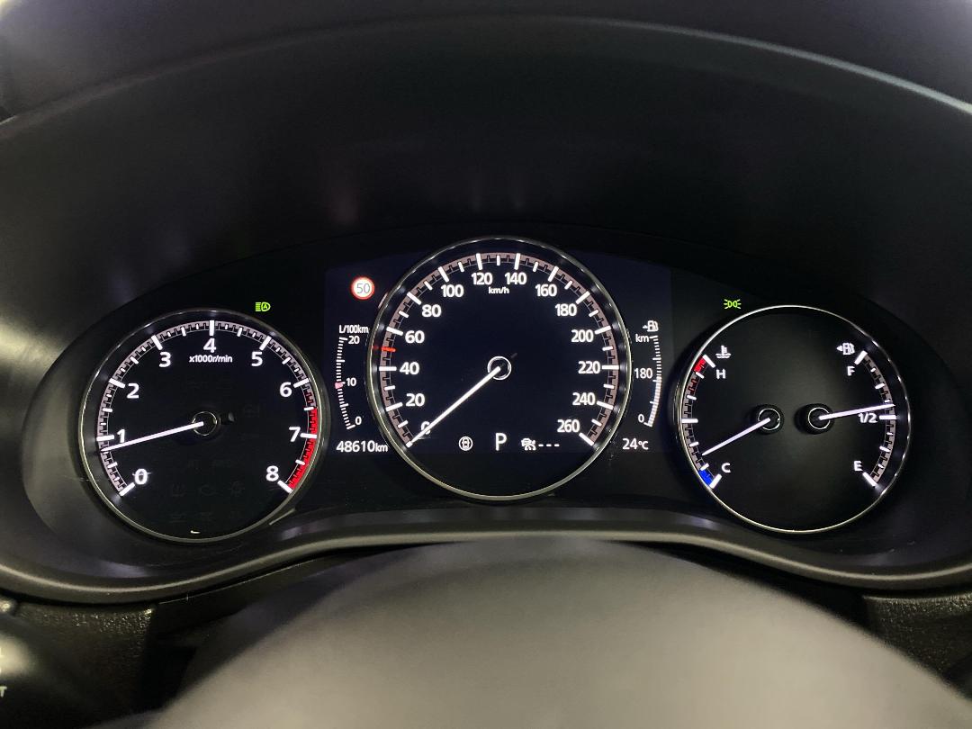 Photo '21' of Mazda CX-30