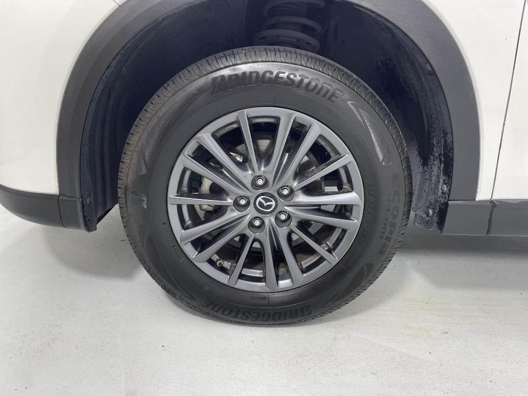 Photo '10' of Mazda CX-5