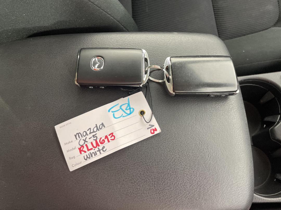 Photo '22' of Mazda CX-5