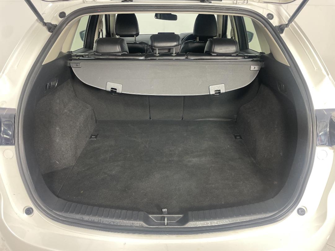 Photo '14' of Mazda CX-5 Photo '14' of Mazda CX-5