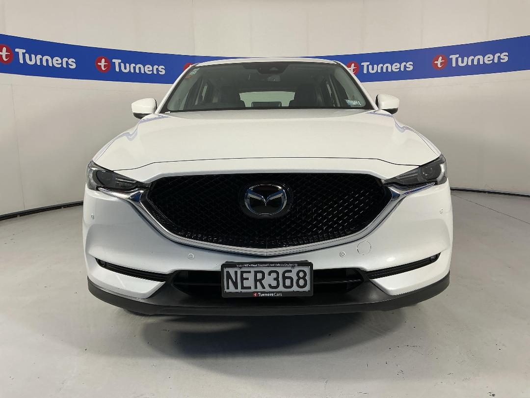 Photo '2' of Mazda CX-5