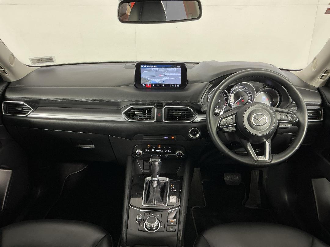 Photo '17' of Mazda CX-5