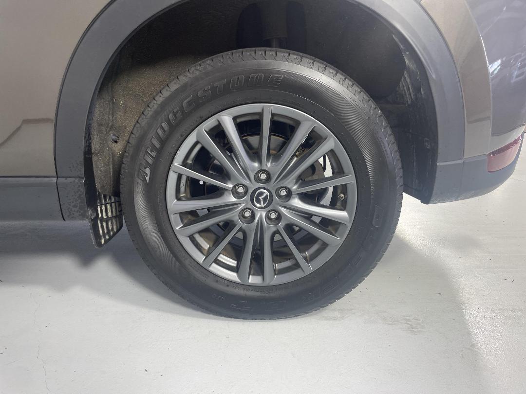 Photo '11' of Mazda CX-5