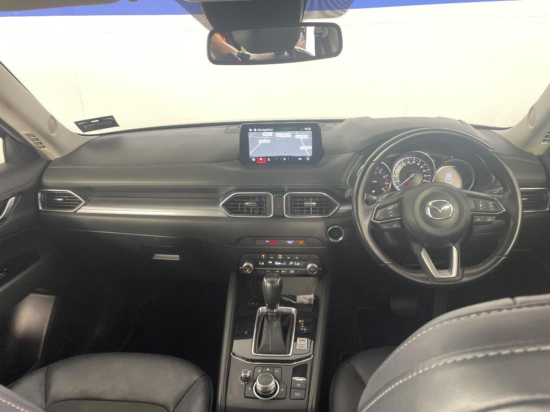 Photo '17' of Mazda CX-5