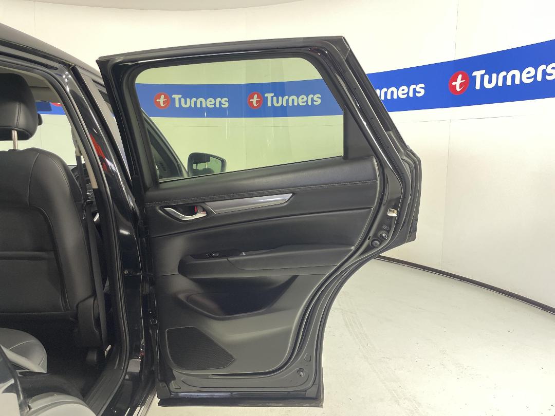 Photo '19' of Mazda CX-5 Photo '19' of Mazda CX-5