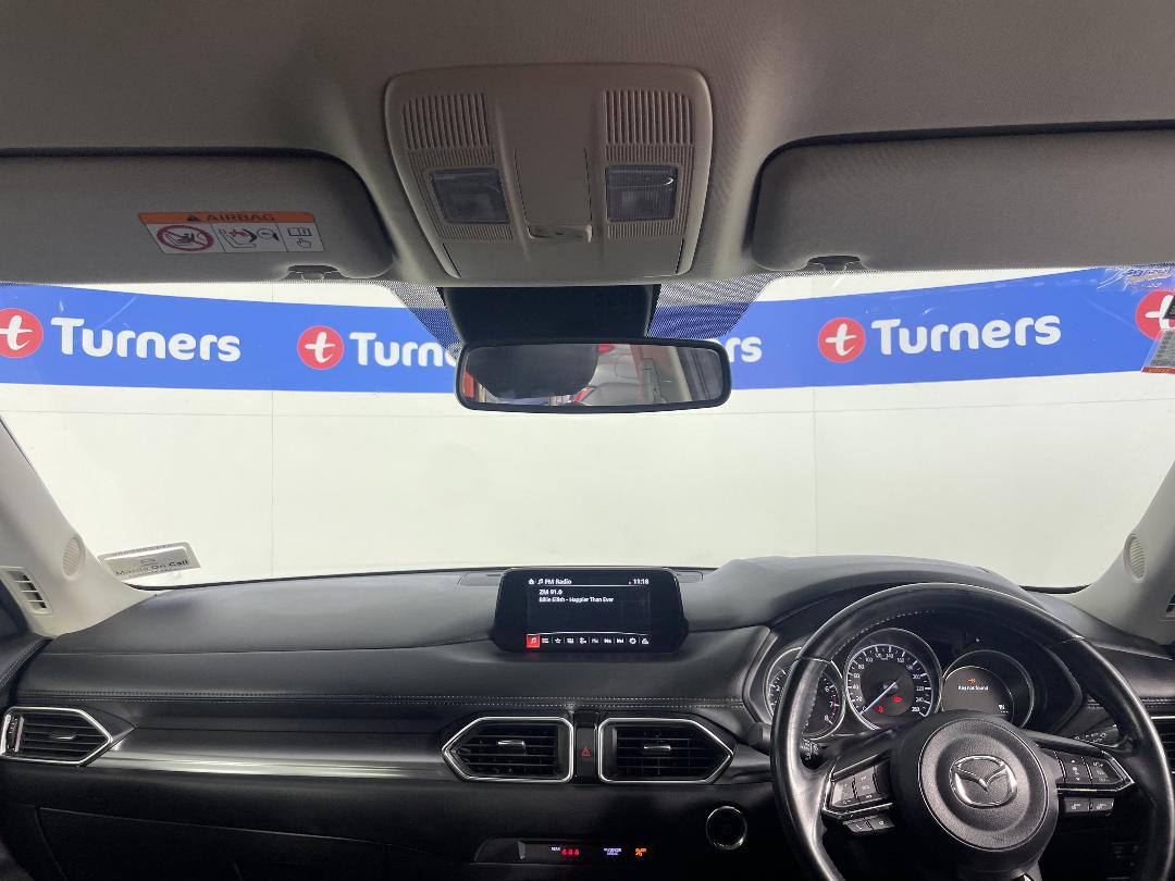 Photo '17' of Mazda CX-5 Photo '17' of Mazda CX-5