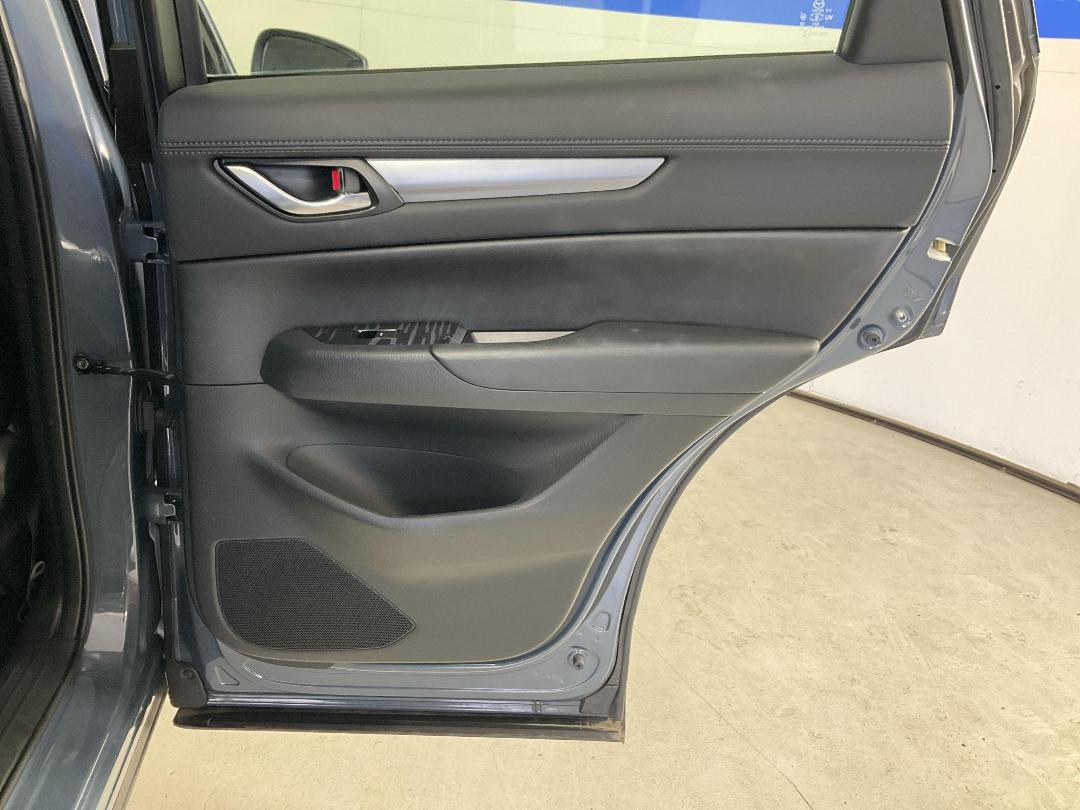 Photo '19' of Mazda CX-5