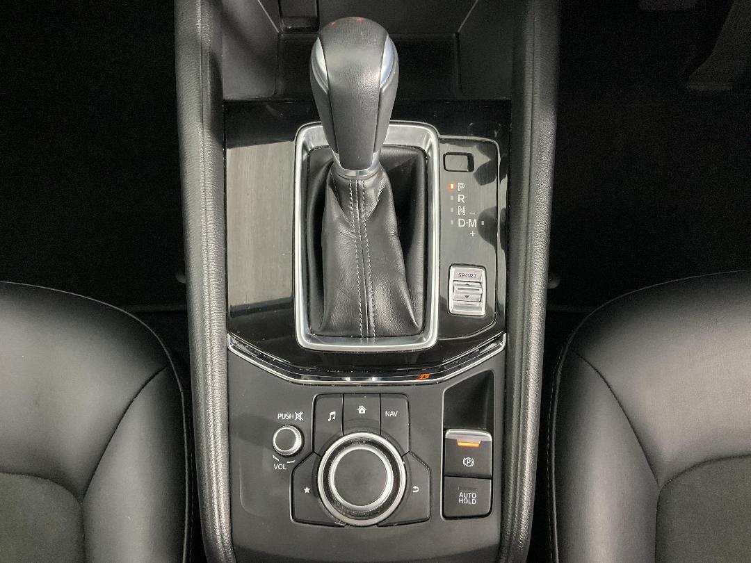 Photo '18' of Mazda CX-5