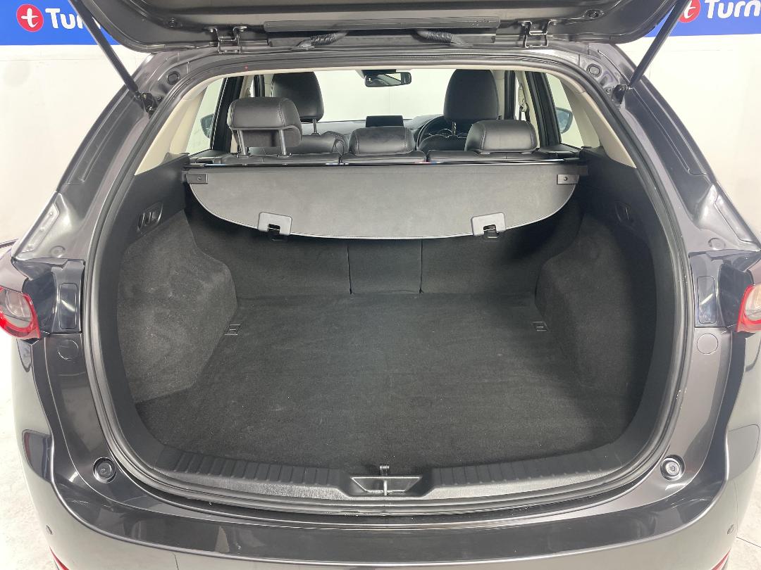 Photo '14' of Mazda CX-5