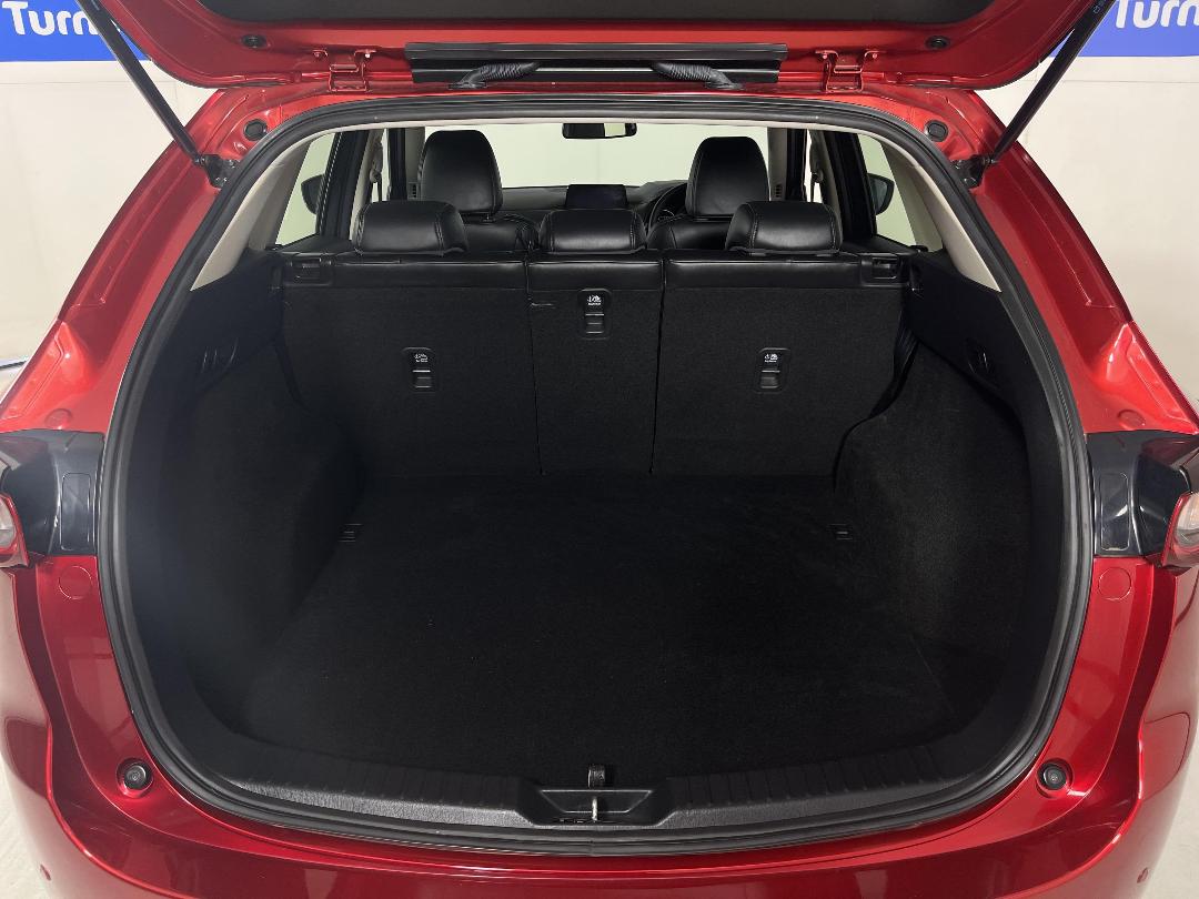 Photo '14' of Mazda CX-5