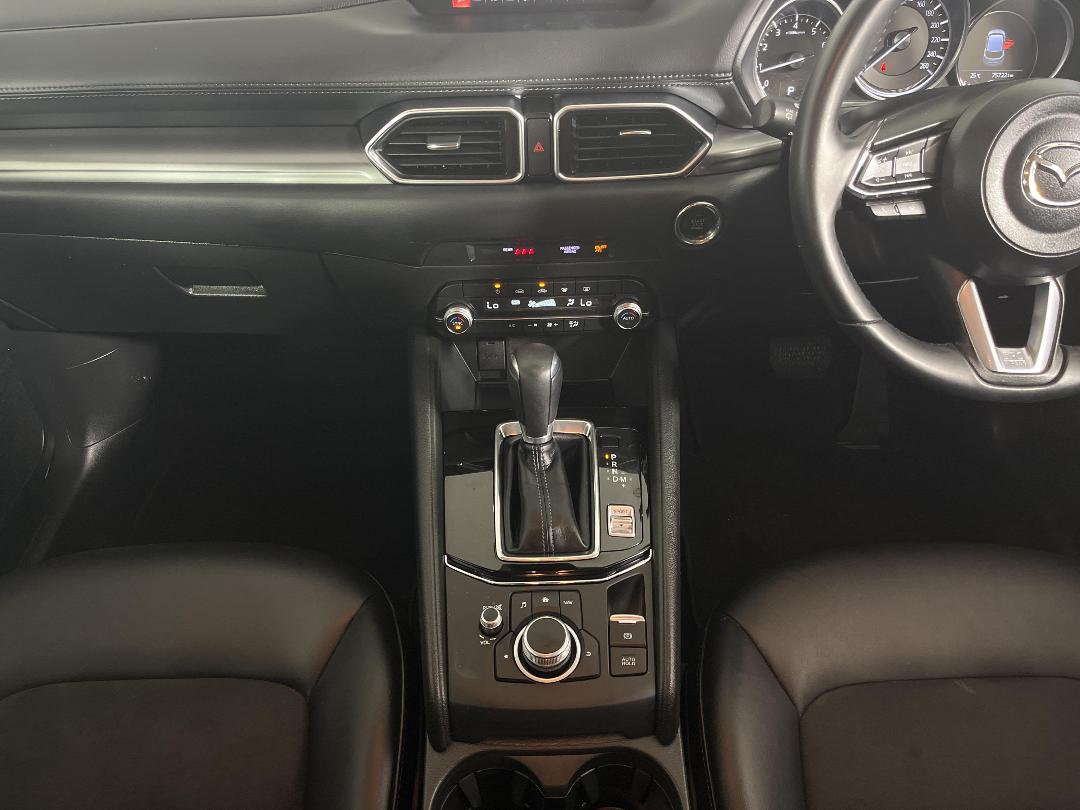 Photo '23' of Mazda CX-5