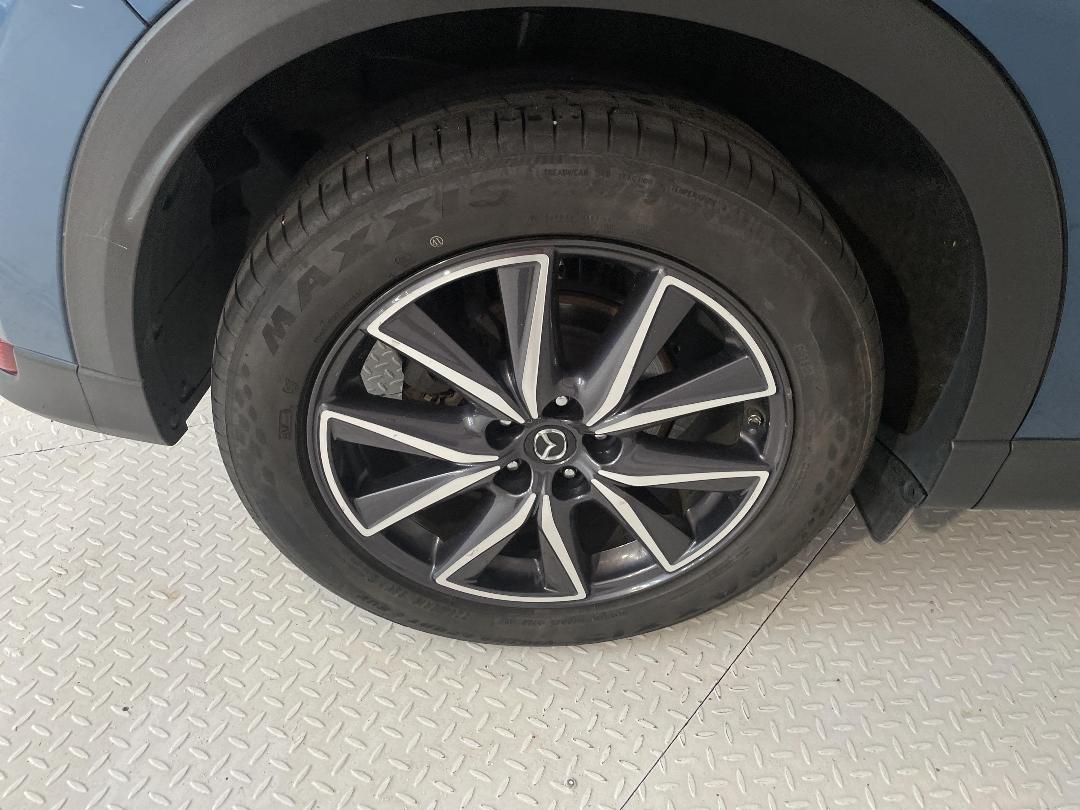 Photo '12' of Mazda CX-5