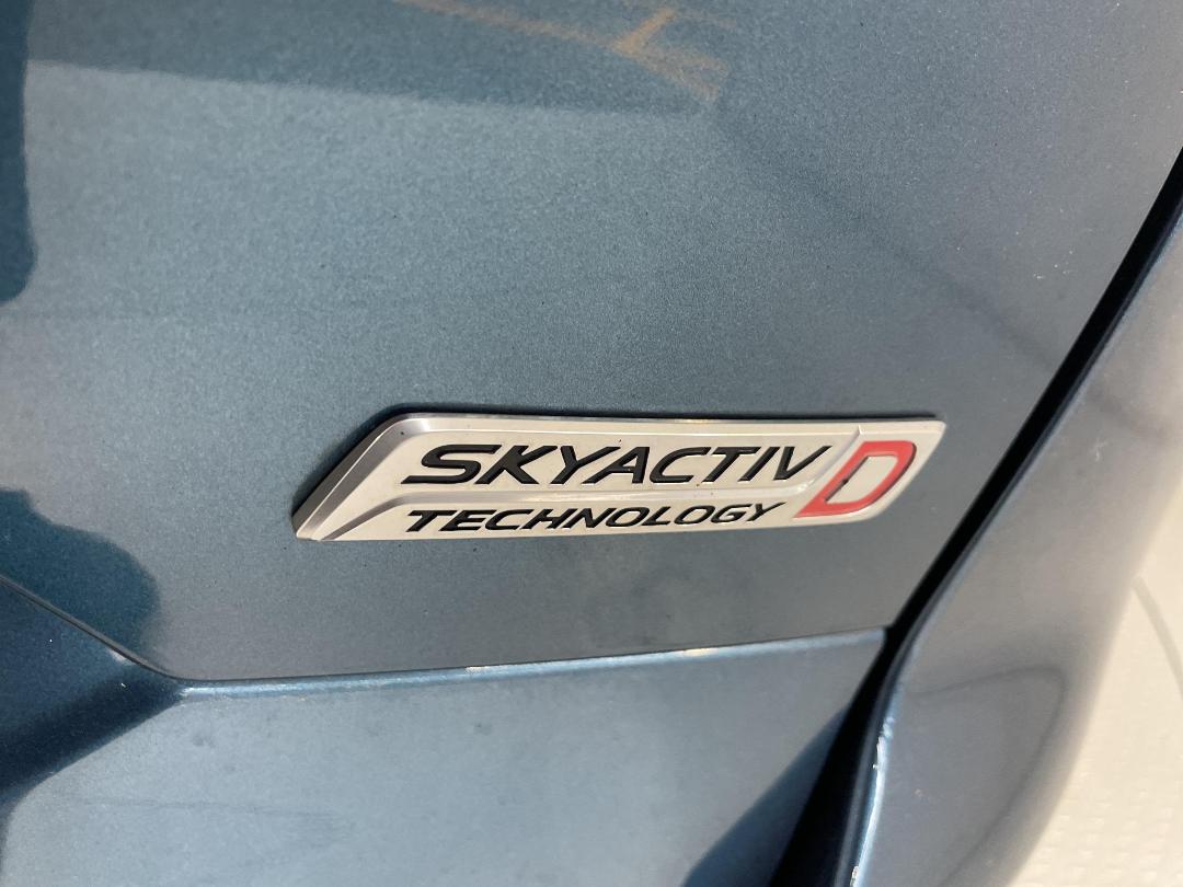 Photo '36' of Mazda CX-5