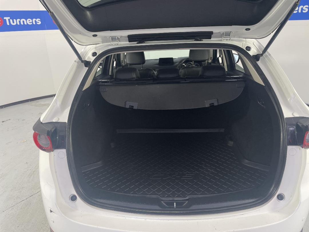 Photo '14' of Mazda CX-5