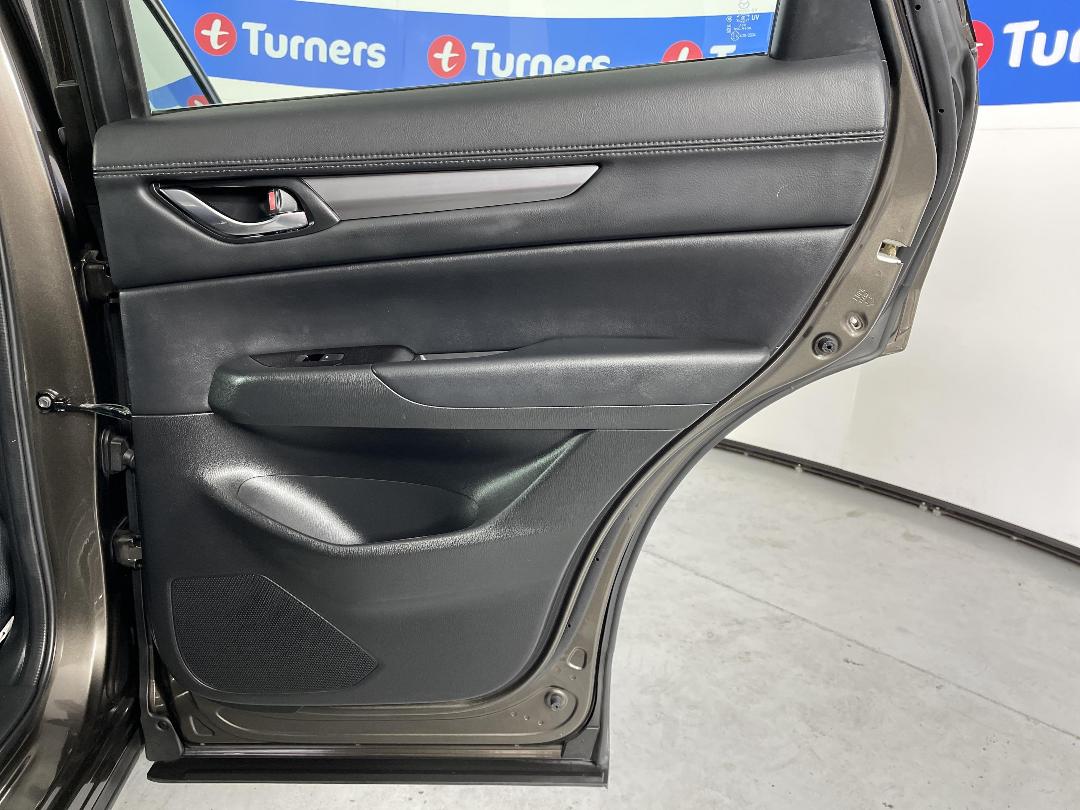 Photo '19' of Mazda CX-5