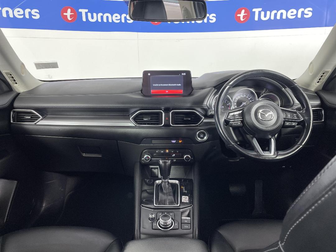 Photo '17' of Mazda CX-5