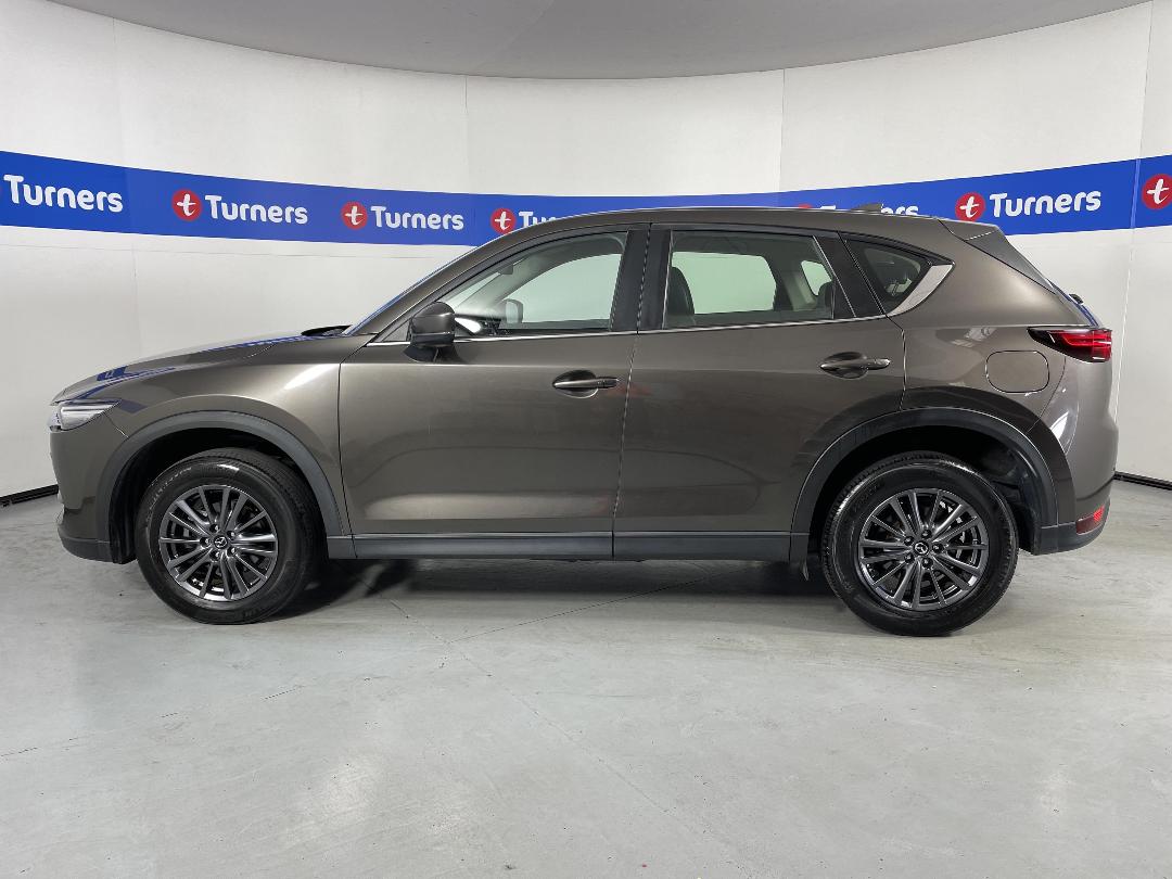 Photo '24' of Mazda CX-5