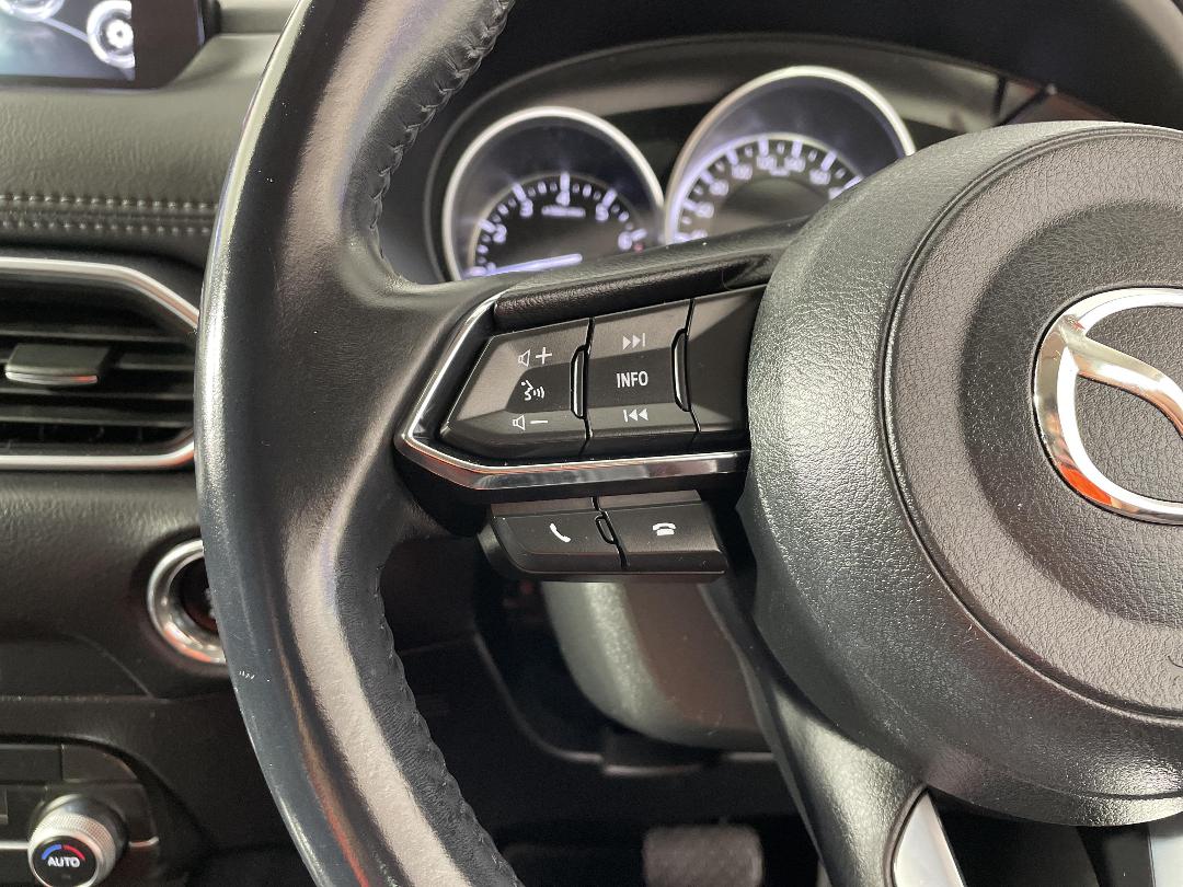 Photo '32' of Mazda CX-5