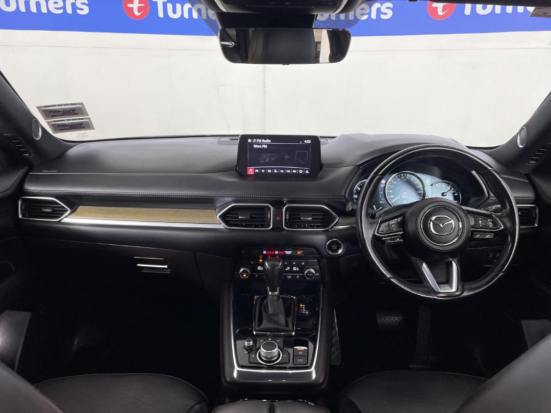 Photo '17' of Mazda CX-8 Photo '17' of Mazda CX-8