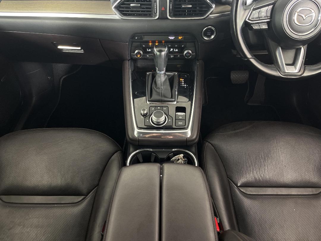 Photo '23' of Mazda CX-8