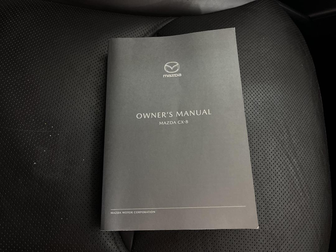 Photo '30' of Mazda CX-8