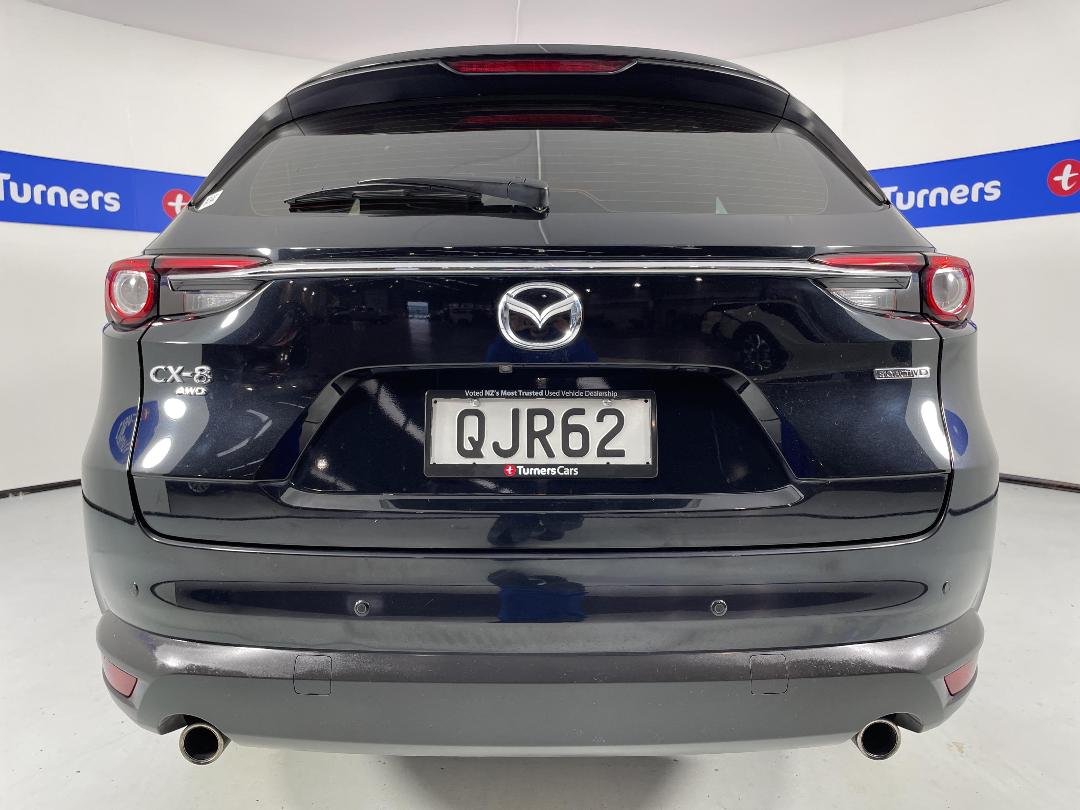 Photo '6' of Mazda CX-8 Photo '6' of Mazda CX-8