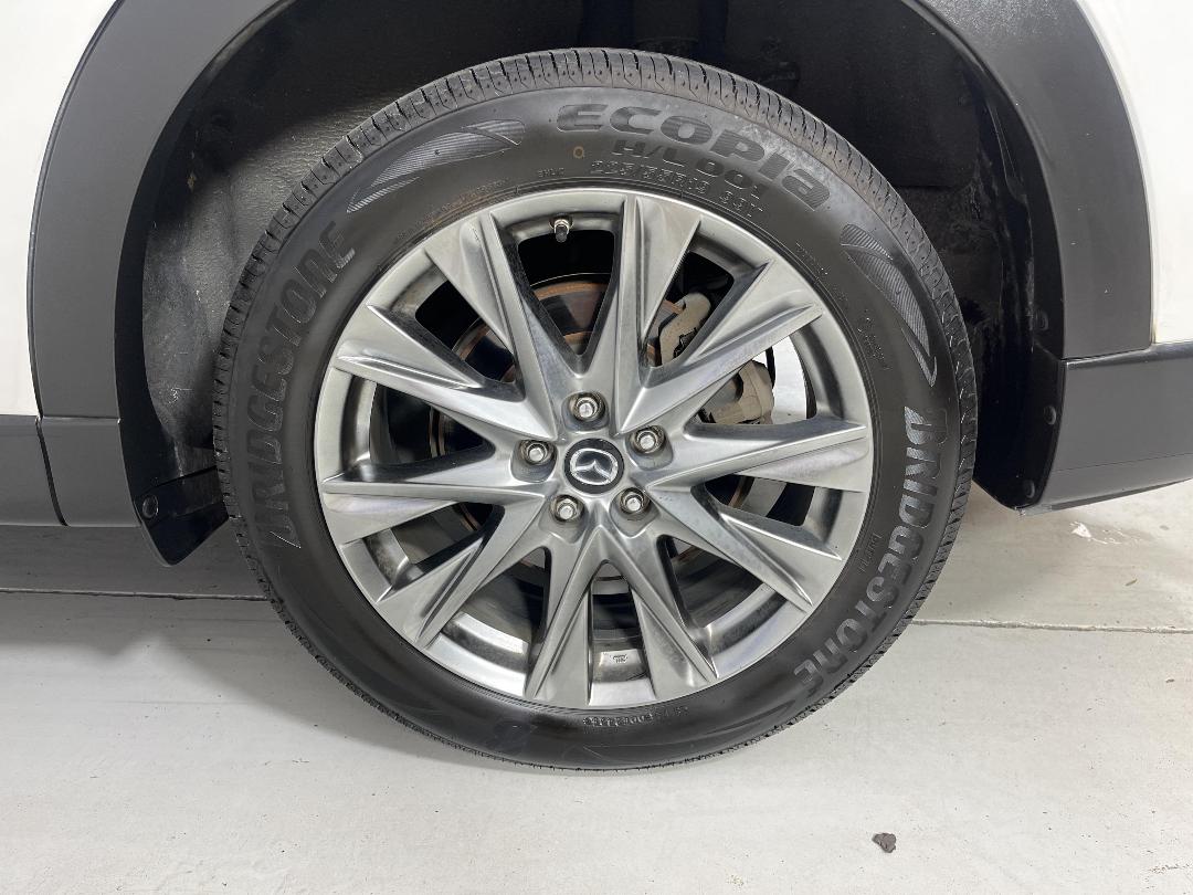 Photo '11' of Mazda CX-8