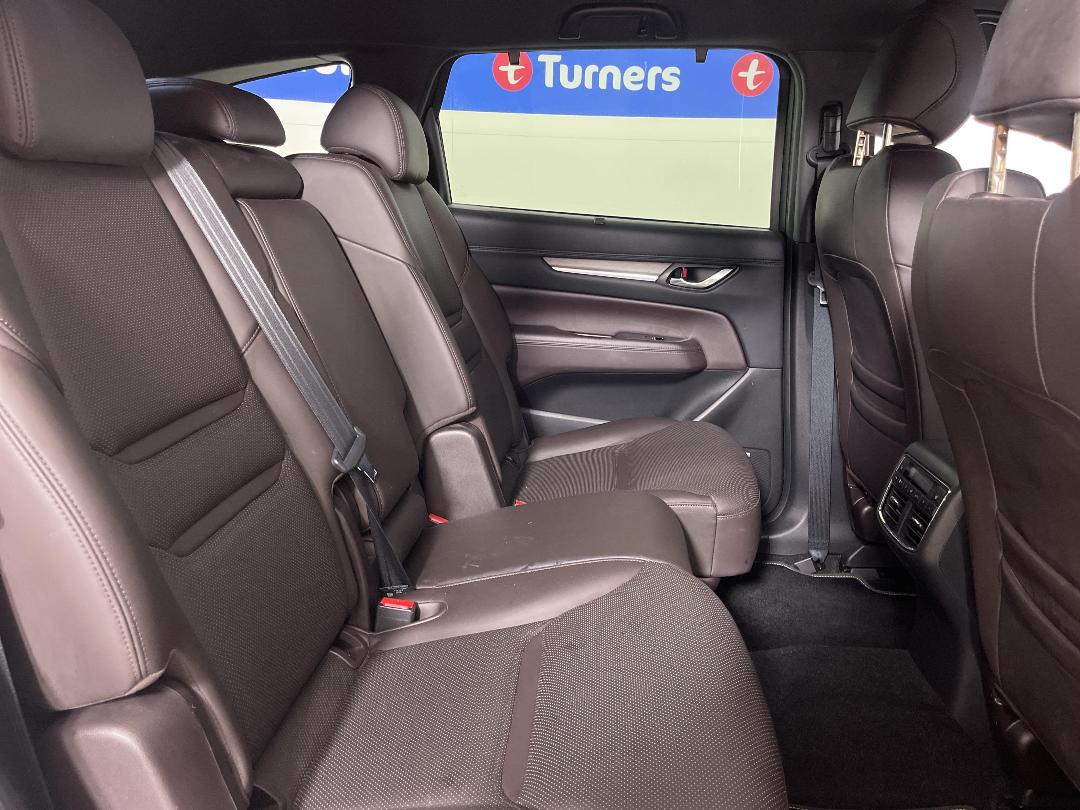 Photo '20' of Mazda CX-8