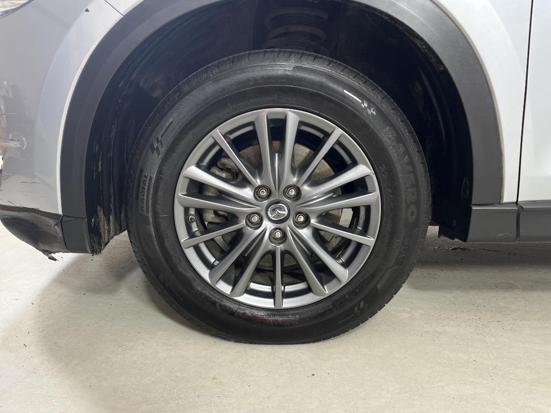 Photo '10' of Mazda CX-8