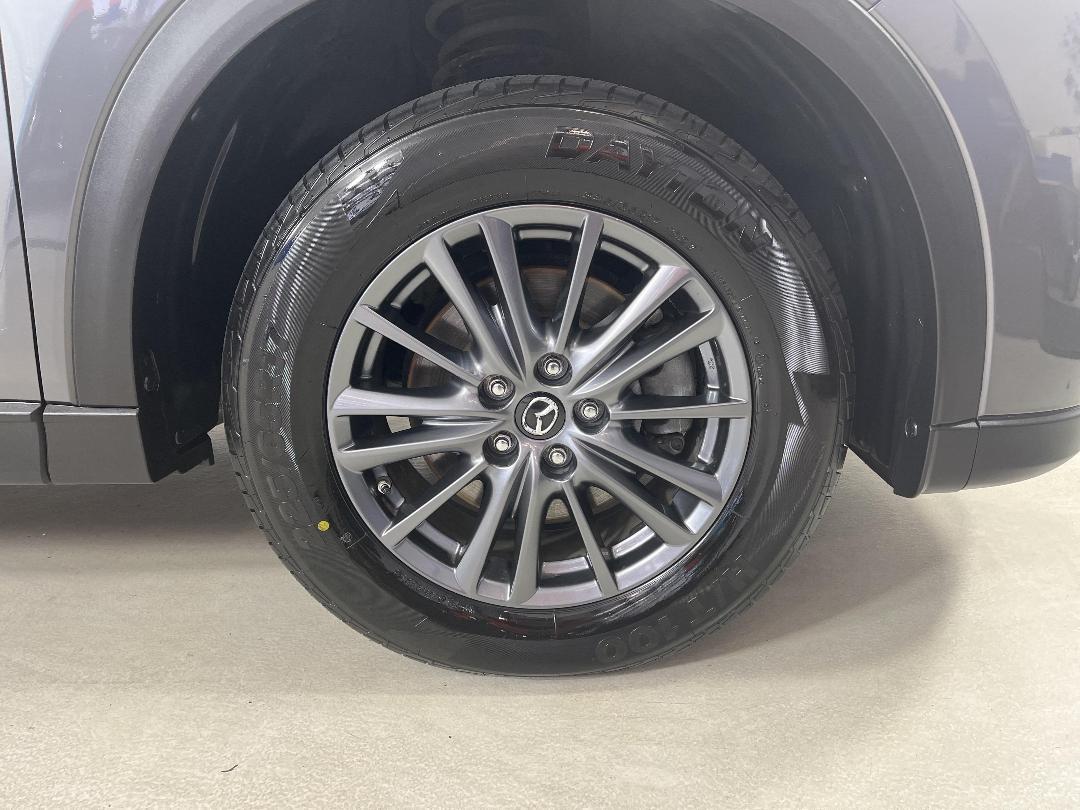 Photo '9' of Mazda CX-8