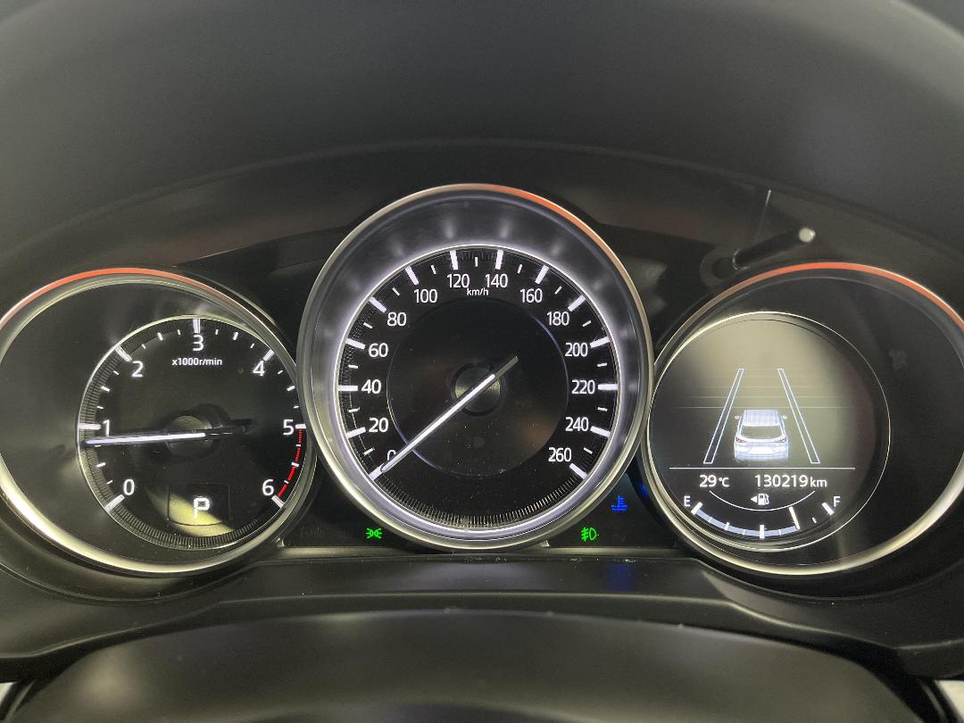 Photo '21' of Mazda CX-8